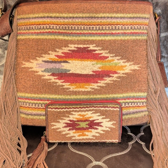 Ariat Brown and Multicolor Fringe Bag And Wallet Set - Picture 11 of 15